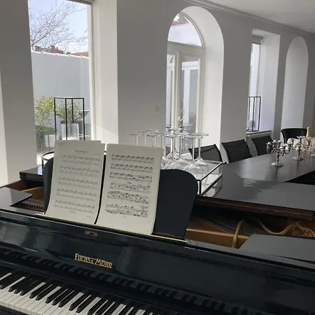 Georges - Centre - *